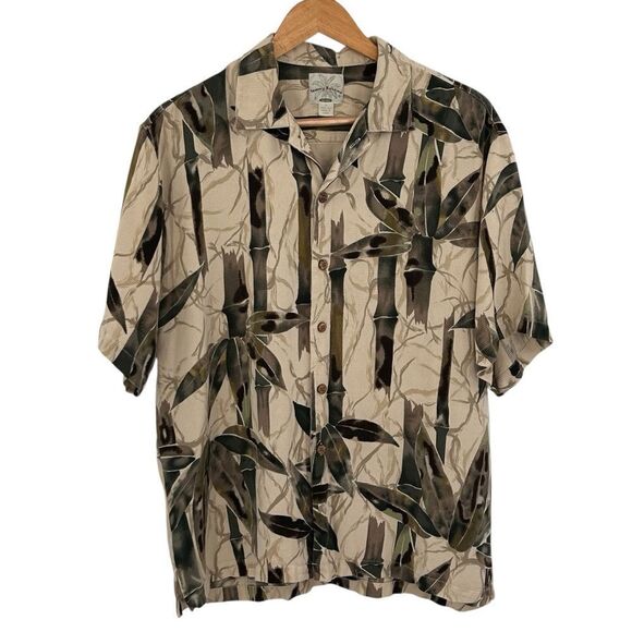Tommy Bahama 100% silk bamboo print button up Hawaiian shirt size medium - Picture 1 of 4